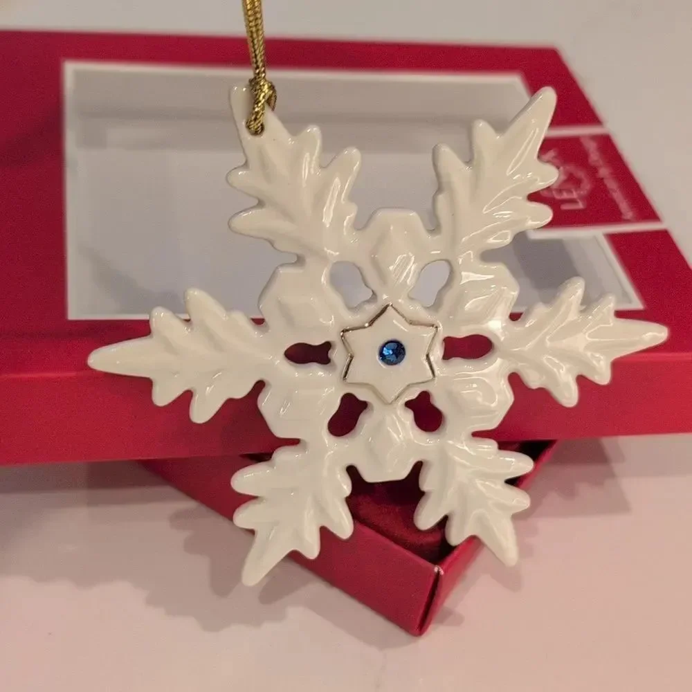 Lenox Gemmed Porcelain Snowflake Christmas Collectible Ornament Made in USA